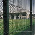 358 clôture de sécurité galvanisée haute dans un lieu de sécurité